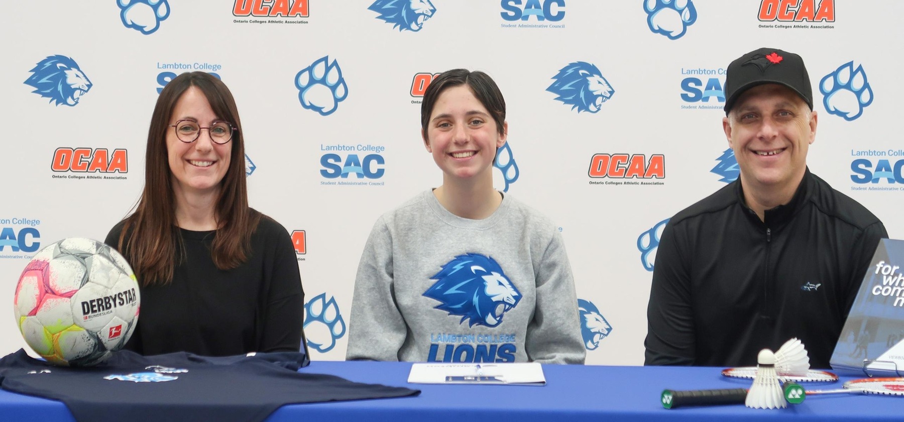 Two Sport Star Tahlia Kelch Commits to Lambton Badminton, Women&rsquo;s Soccer Programs for 2024-25 Season