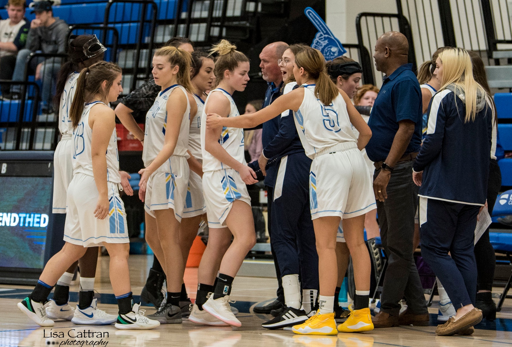RECAP: Lions Suffer First Loss of Season Against St. Clair, 63-60